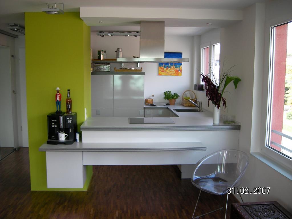 Appartement Am Salamanderpark Корнвестхайм Стая снимка